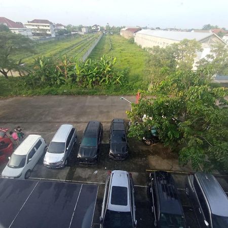 Cendana Coliving Solo Baru Hotel Kültér fotó